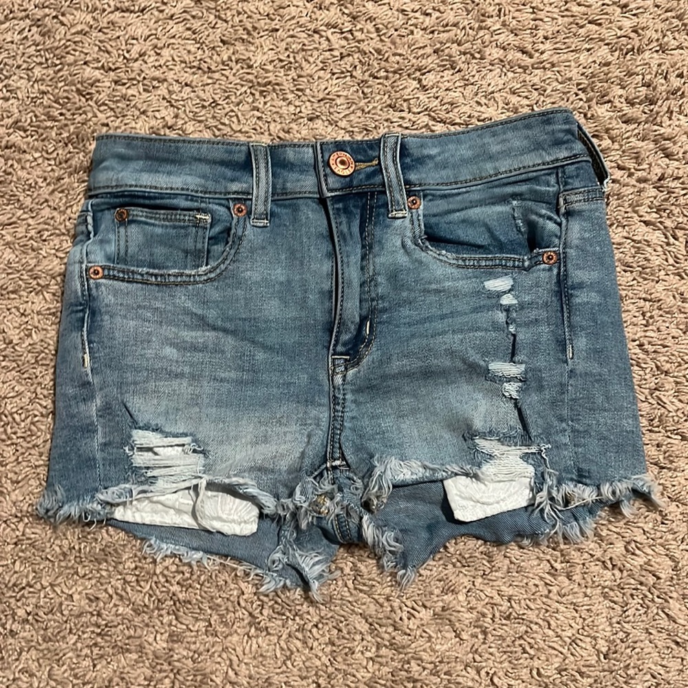 American eagle size 2 hi rise shortie distressed